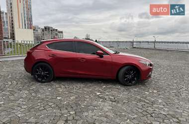 Хэтчбек Mazda 3 2013 в Днепре