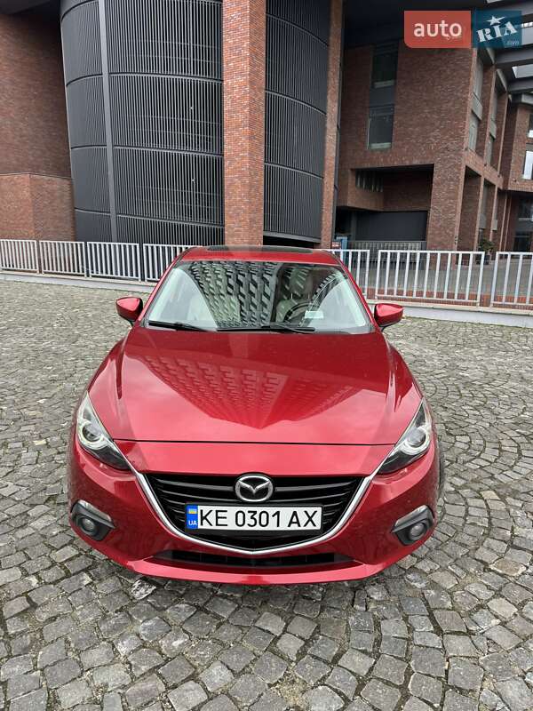 Хэтчбек Mazda 3 2013 в Днепре
