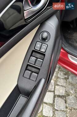 Хэтчбек Mazda 3 2013 в Днепре