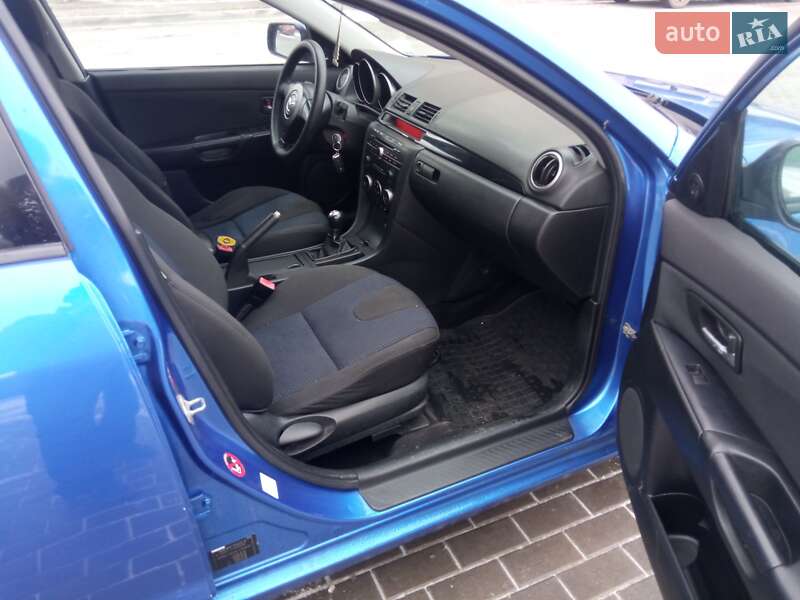 Хетчбек Mazda 3 2004 в Вінниці