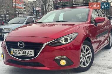 Хэтчбек Mazda 3 2015 в Киеве