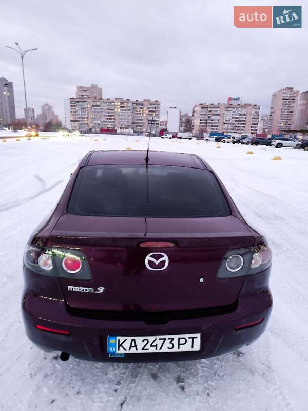 Седан Mazda 3 2007 в Киеве