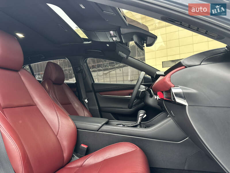 Хетчбек Mazda 3 2020 в Запоріжжі