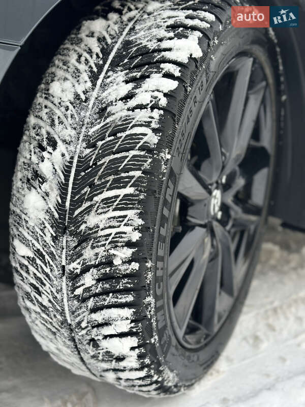 Хетчбек Mazda 3 2020 в Запоріжжі