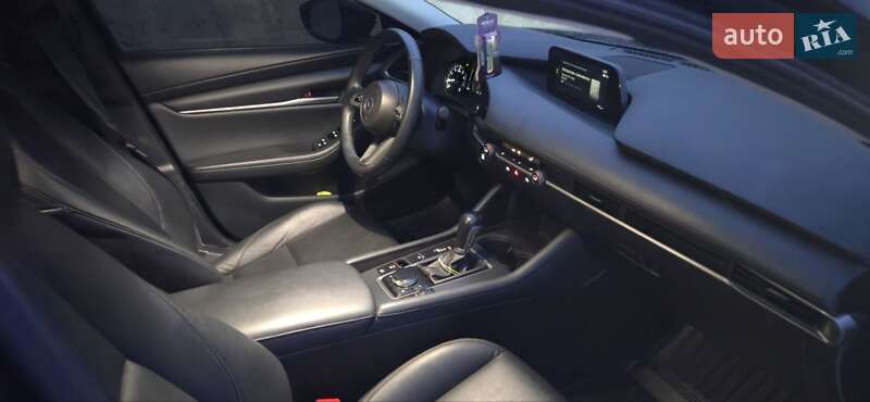 Седан Mazda 3 2021 в Харкові