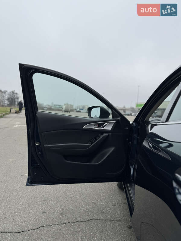 Хетчбек Mazda 3 2016 в Києві