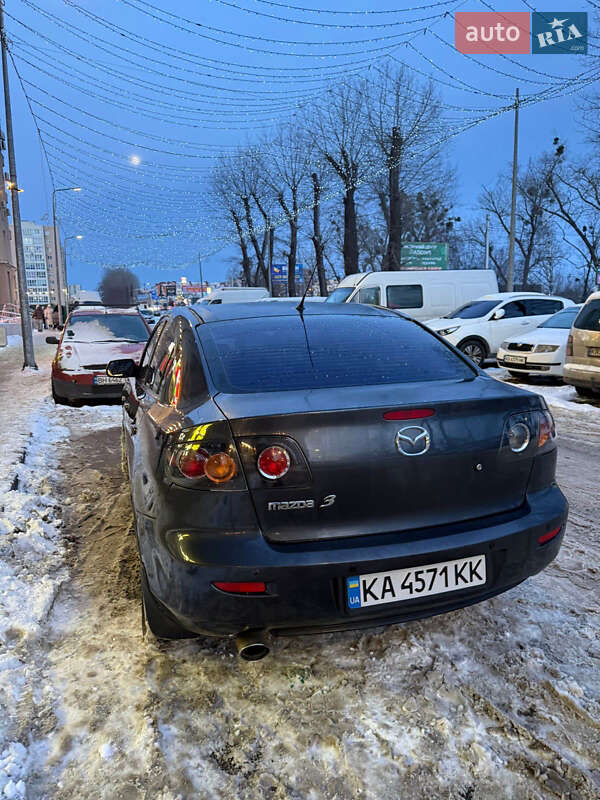 Седан Mazda 3 2006 в Києві
