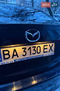 Седан Mazda 3 2016 в Кропивницком