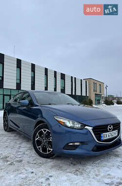 Седан Mazda 3 2016 в Хмельницком