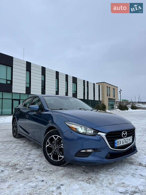 Седан Mazda 3 2016 в Хмельницькому фото Седан Mazda 3 2016 в Хмельницькому