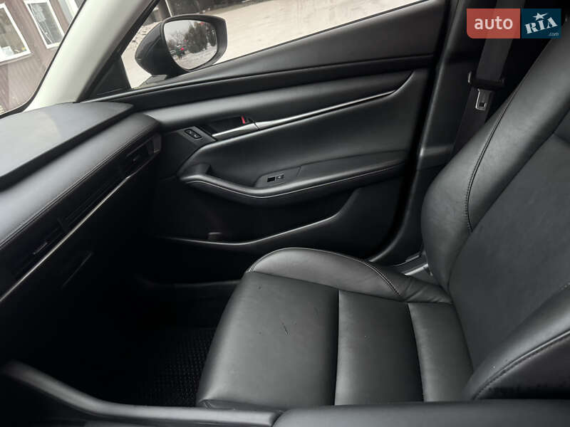 Седан Mazda 3 2020 в Днепре
