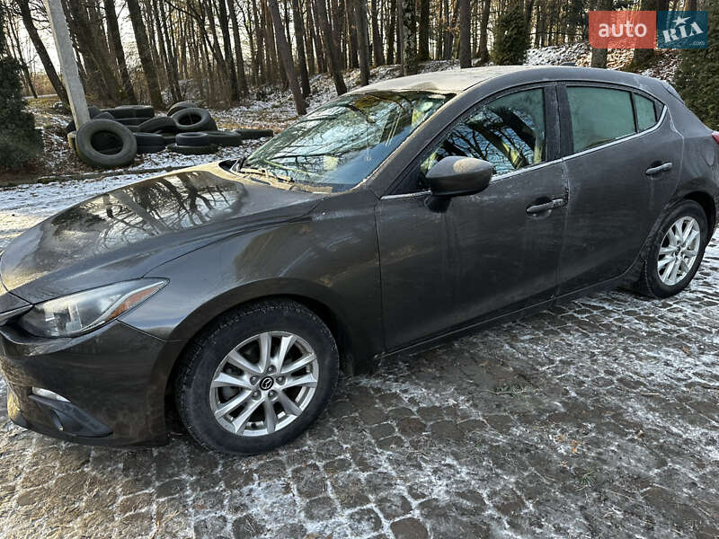 Хетчбек Mazda 3 2015 в Стебнику фото 2 Хетчбек Mazda 3 2015 в Стебнику