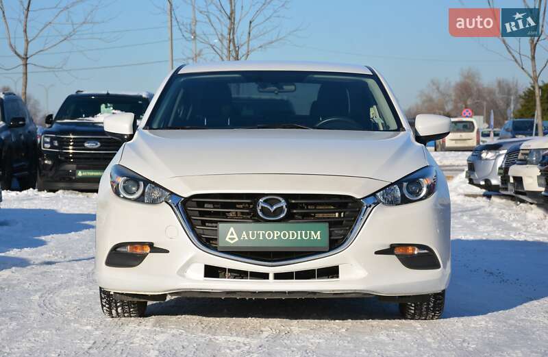 Седан Mazda 3 2017 в Киеве фото 3 Седан Mazda 3 2017 в Киеве