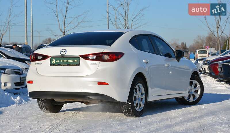 Седан Mazda 3 2017 в Киеве фото 10 Седан Mazda 3 2017 в Киеве