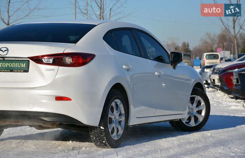 Седан Mazda 3 2017 в Киеве фото 11 Седан Mazda 3 2017 в Киеве