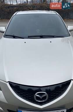 Седан Mazda 3 2006 в Дніпрі