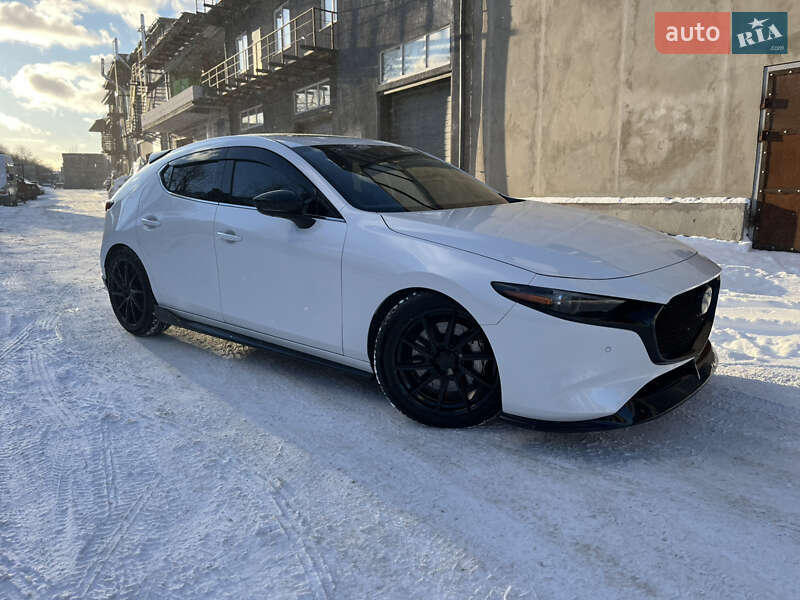 Хетчбек Mazda 3 2023 в Києві фото 3 Хетчбек Mazda 3 2023 в Києві
