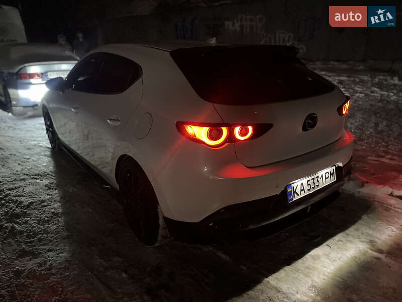 Хетчбек Mazda 3 2023 в Києві фото 20 Хетчбек Mazda 3 2023 в Києві