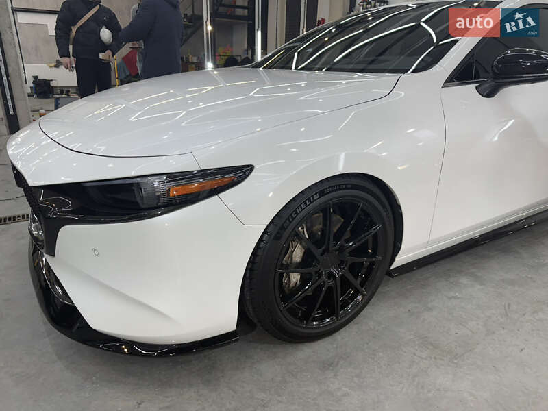 Хетчбек Mazda 3 2023 в Києві фото 27 Хетчбек Mazda 3 2023 в Києві