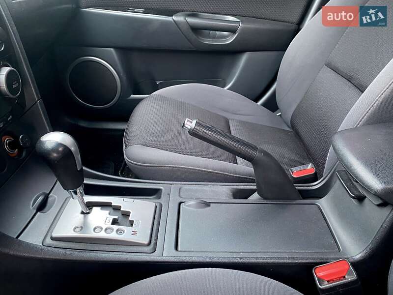 Хэтчбек Mazda 3 2008 в Малине