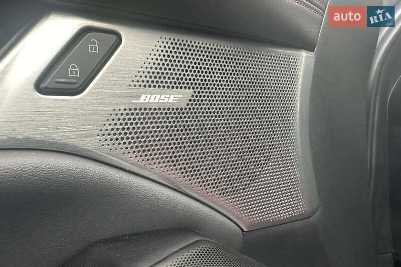 Хэтчбек Mazda 3 2022 в Киеве