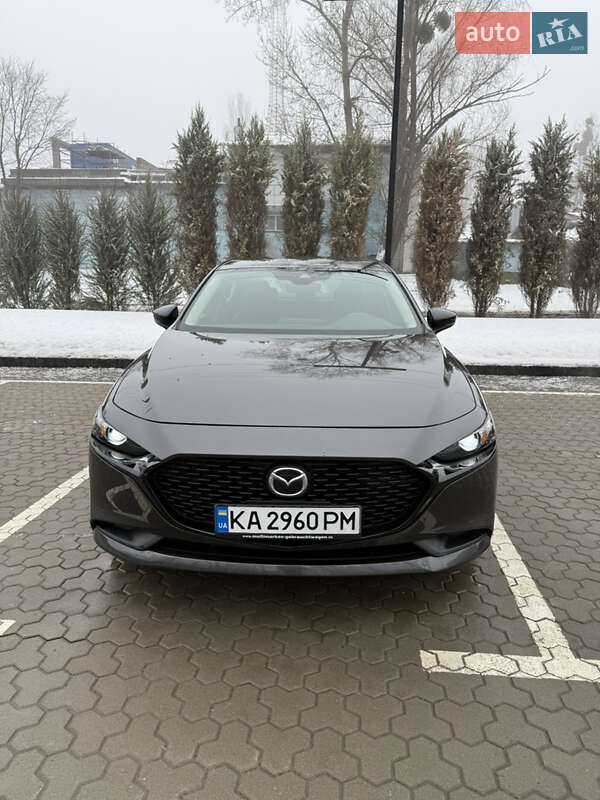 Седан Mazda 3 2021 в Києві