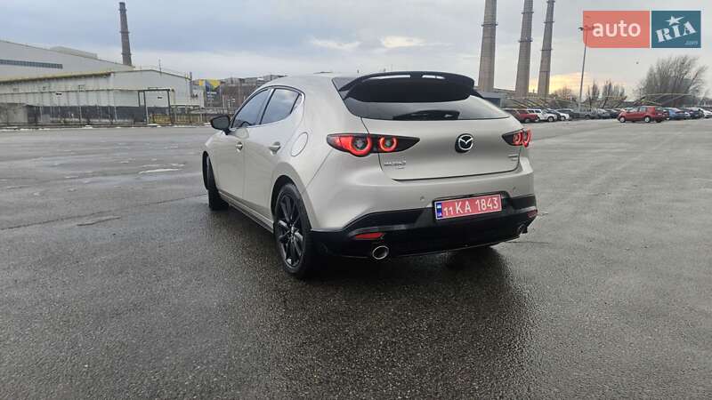 Хэтчбек Mazda 3 2023 в Днепре