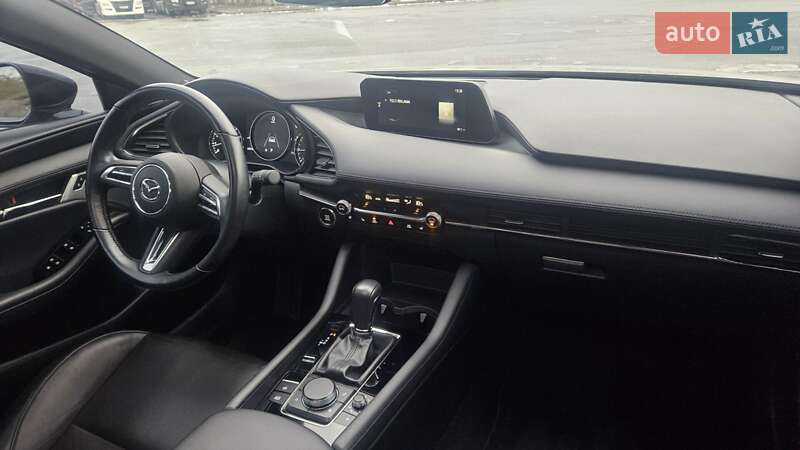 Хэтчбек Mazda 3 2023 в Днепре