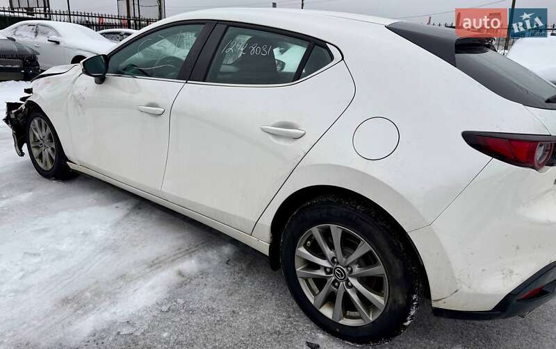 Хетчбек Mazda 3 2019 в Києві