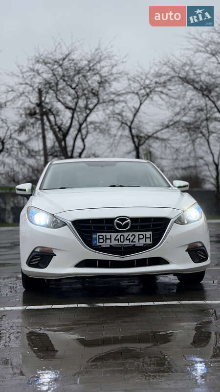 Седан Mazda 3 2014 в Одесі