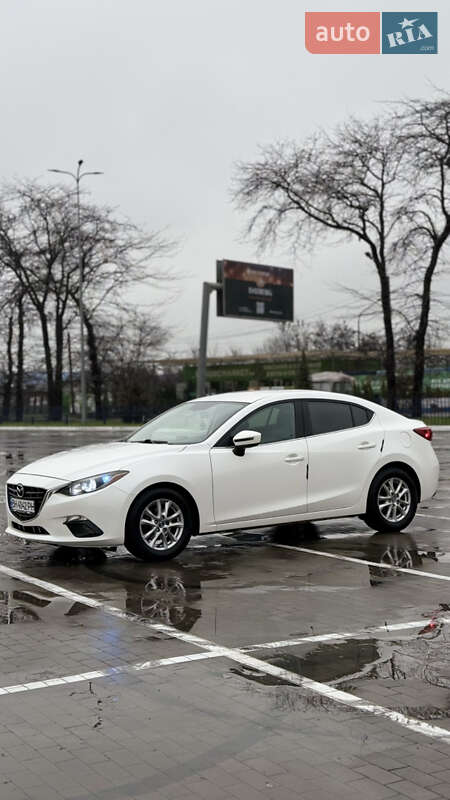 Седан Mazda 3 2014 в Одесі