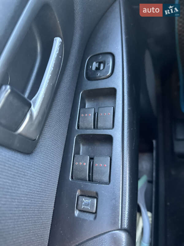 Седан Mazda 3 2005 в Одессе