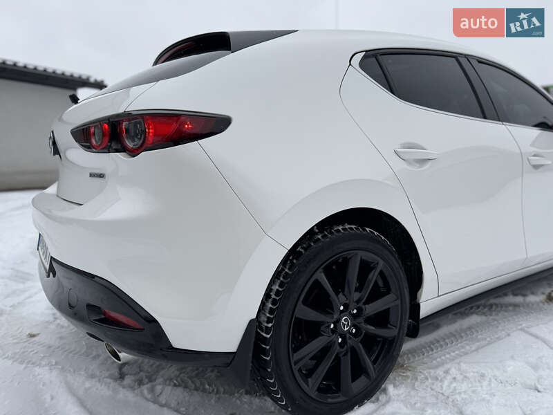 Хэтчбек Mazda 3 2021 в Виннице