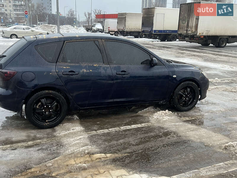 Хетчбек Mazda 3 2004 в Києві