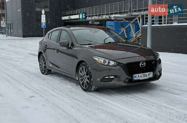 Хетчбек Mazda 3 2017 в Києві
