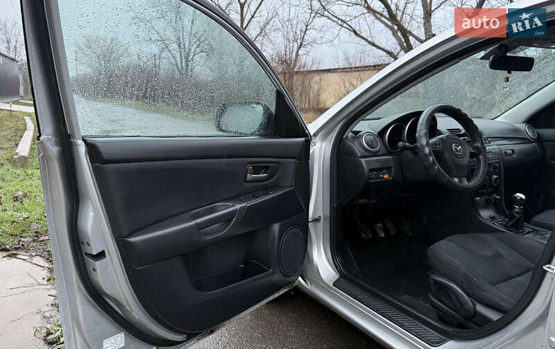 Хетчбек Mazda 3 2005 в Одесі