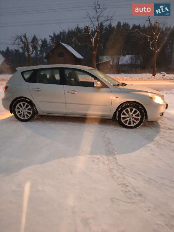 Хэтчбек Mazda 3 2008 в Житомире