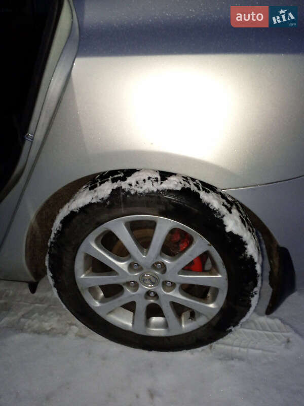 Хэтчбек Mazda 3 2008 в Житомире