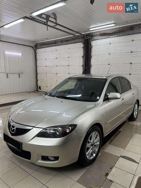Mazda 3 2008