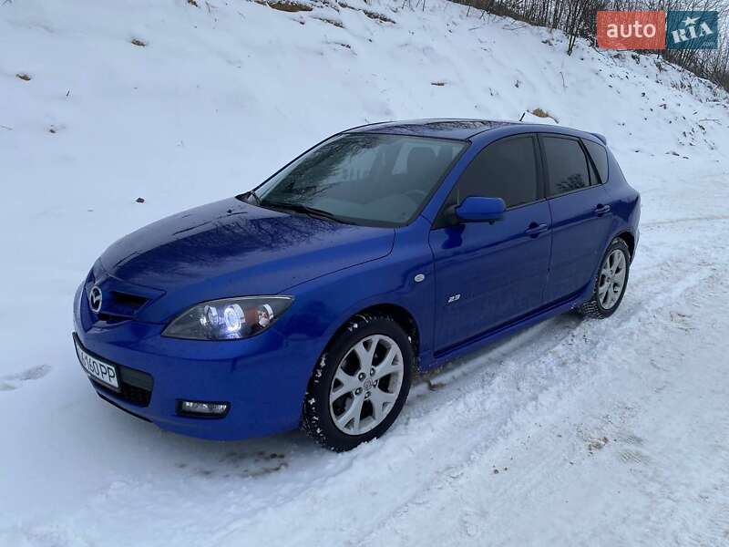 Хэтчбек Mazda 3 2007 в Киеве