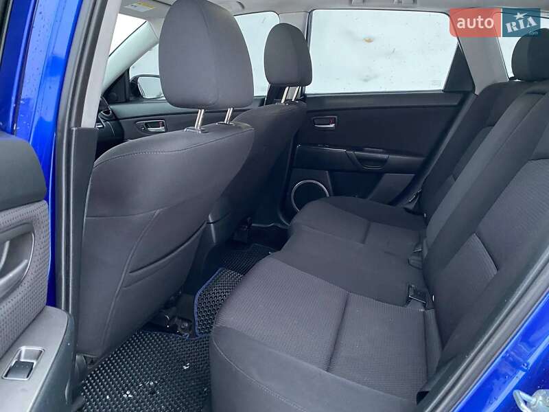Хэтчбек Mazda 3 2007 в Киеве