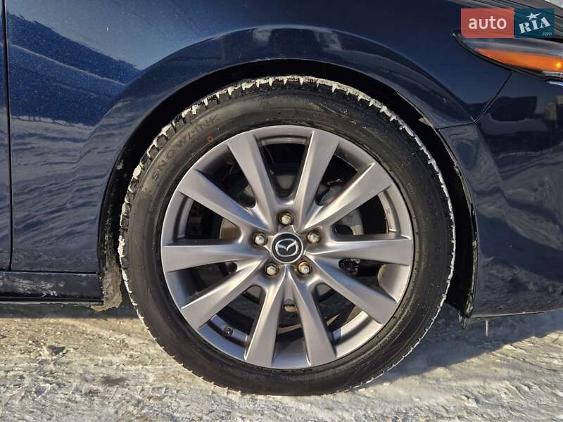 Седан Mazda 3 2019 в Киеве фото 19 Седан Mazda 3 2019 в Киеве