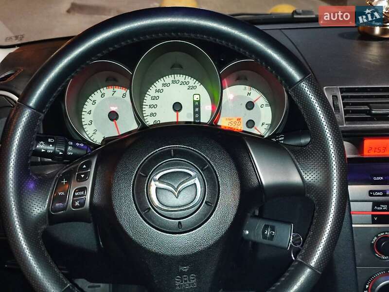Седан Mazda 3 2006 в Полтаве
