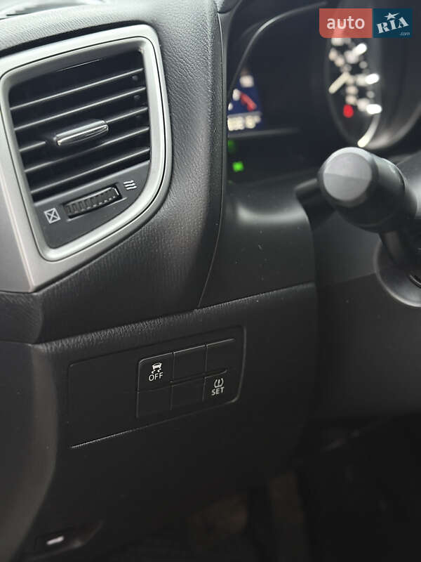 Седан Mazda 3 2018 в Івано-Франківську