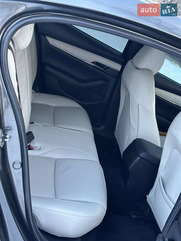 Седан Mazda 3 2022 в Дніпрі фото 3 Седан Mazda 3 2022 в Дніпрі