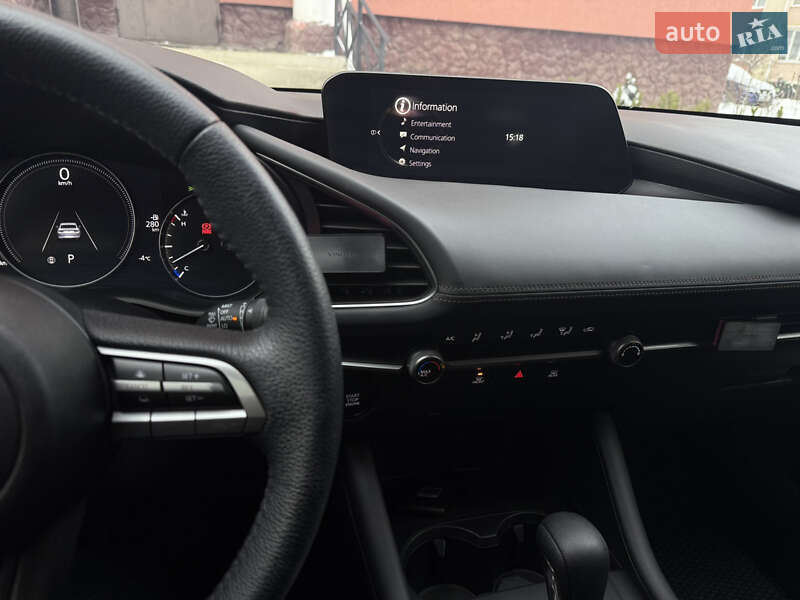 Седан Mazda 3 2020 в Черновцах
