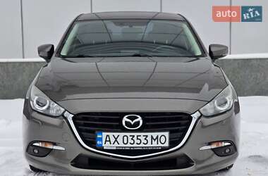 Седан Mazda 3 2017 в Харкові