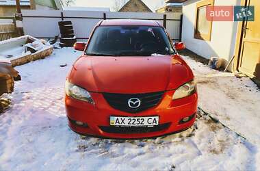 Седан Mazda 3 2004 в Кагарлыке