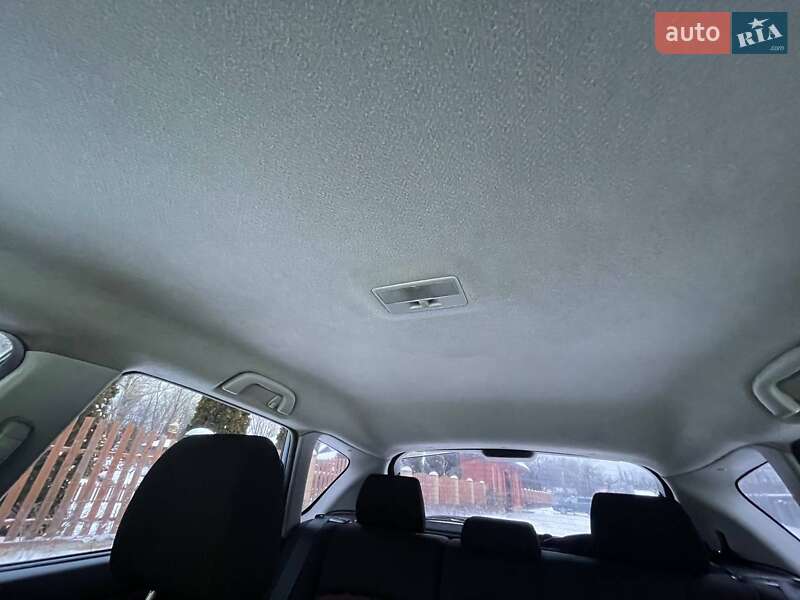 Хэтчбек Mazda 3 2006 в Днепре