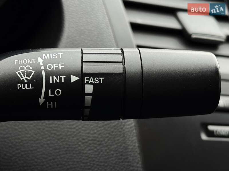 Седан Mazda 3 2012 в Дніпрі